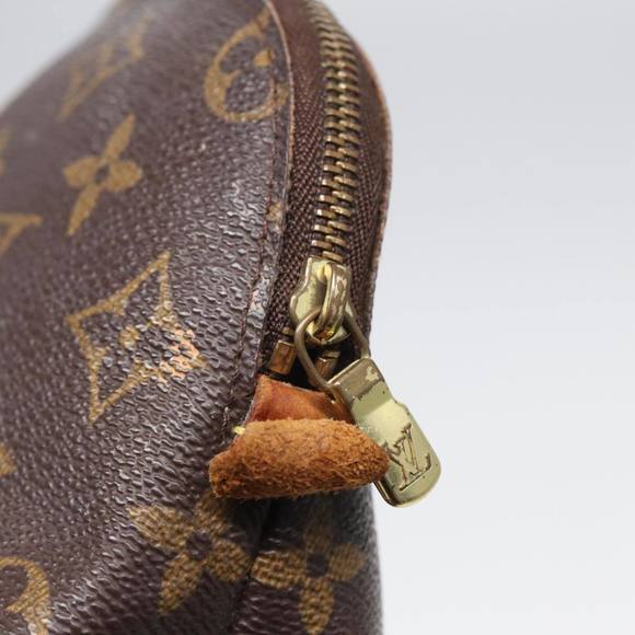 LOUIS VUITTON Monogram Pochette Cosmetic PM Cosmetic Pouch M47515 LV Auth 81600 - Picture 8 of 16